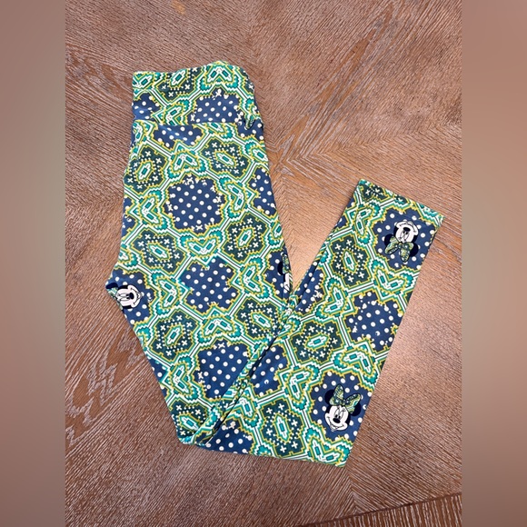 Lularoe one size Micky Mouse leggings Green print waist 26” stretchy - Picture 1 of 5